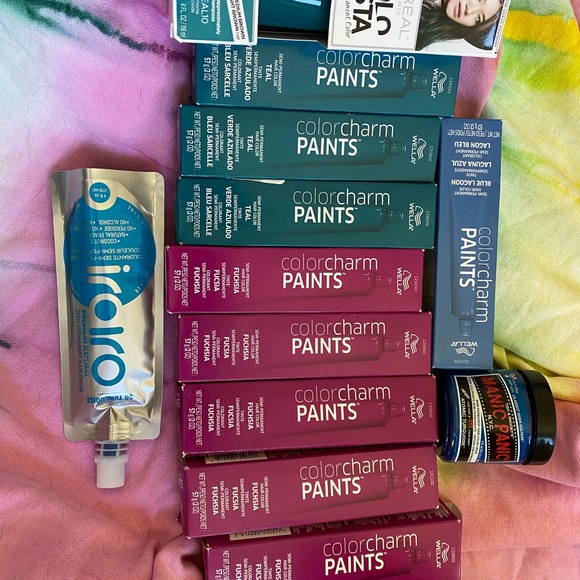 Huge Bundle Hair Color - Picture 3 of 8